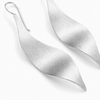 Pendientes Satin Wave Atelier plata
